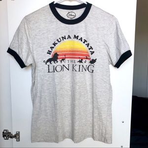 Disney Hakuna Matata Lion King T-shirt